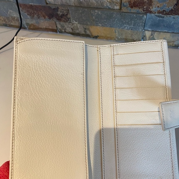 ❌SOLD❌Gucci wallet - Picture 3 of 5